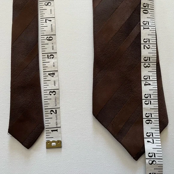 Vintage Brown Men's Tie by Pietro Di Roma.